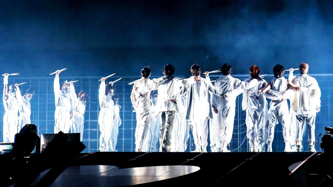 BTS: Permission to Dance on Stage - LA (2022) backdrop artwork