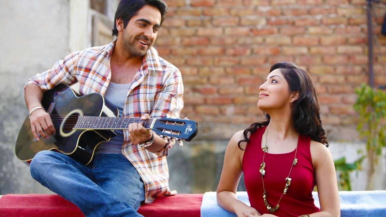Vicky Donor (2012) backdrop artwork