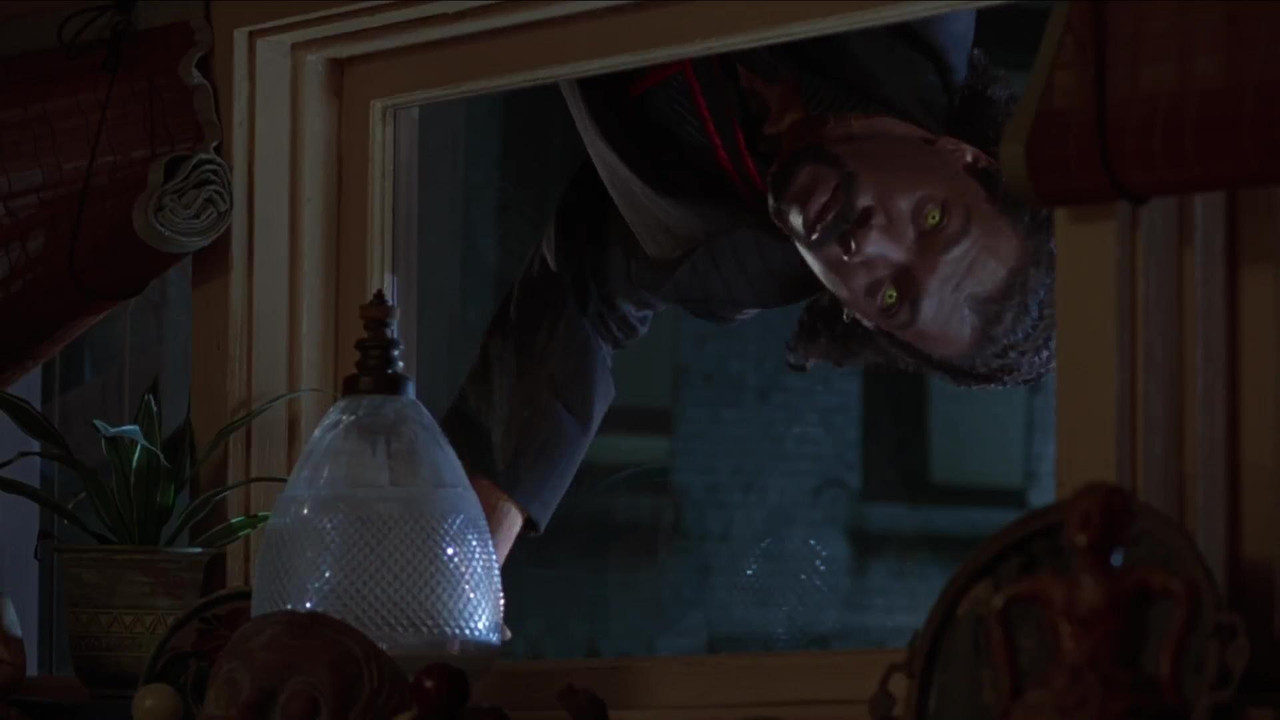Vampire in Brooklyn (1995) backdrop artwork