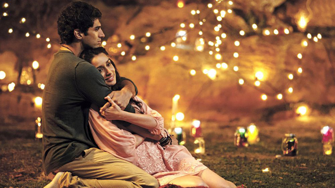 Aashiqui 2 (2013) backdrop artwork