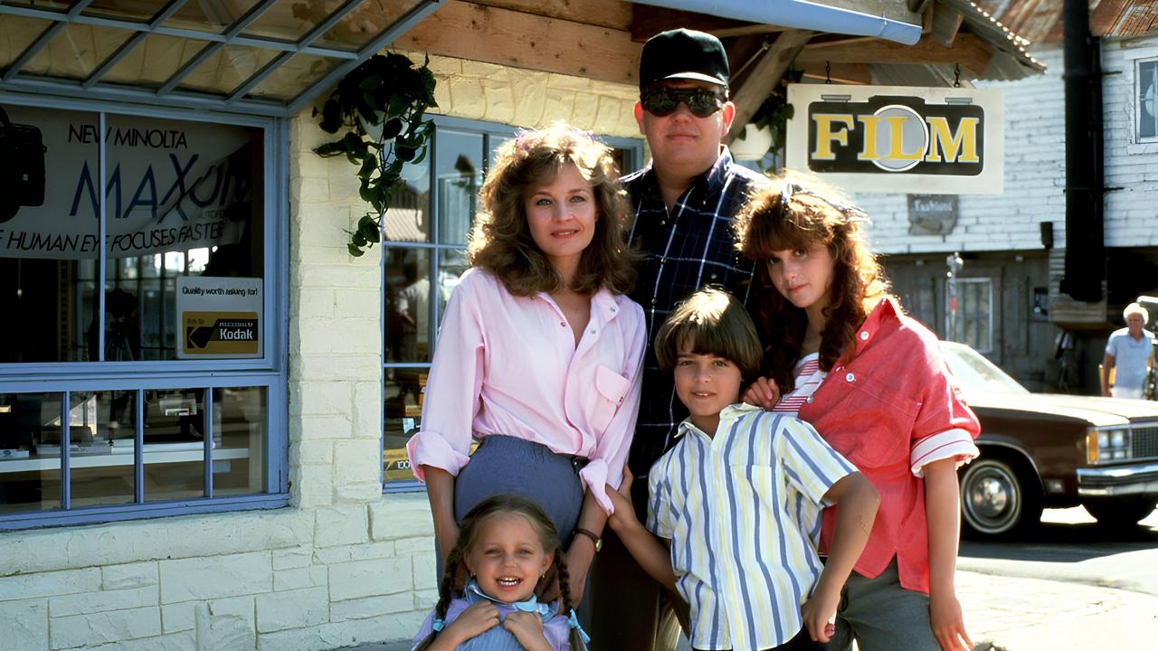 Summer Rental (1985) backdrop artwork
