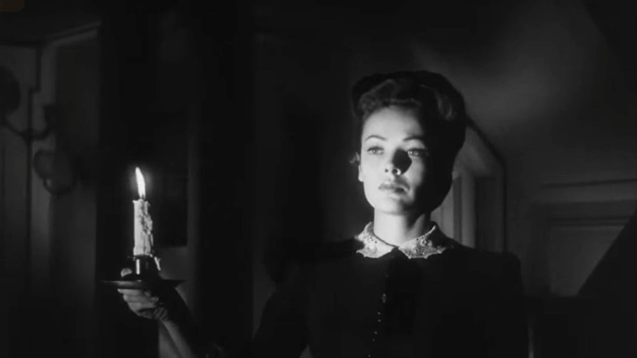 The Ghost and Mrs. Muir (1947) backdrop artwork