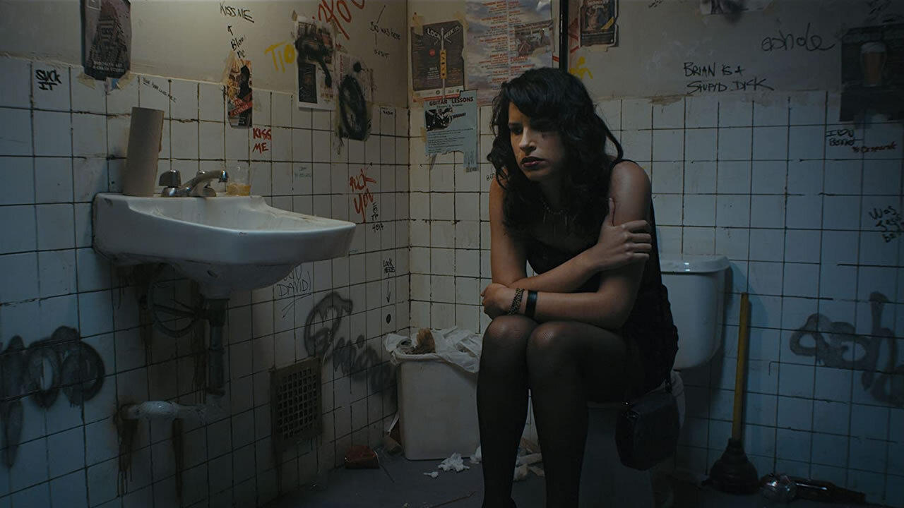 Appropriate Behavior (2015) backdrop artwork
