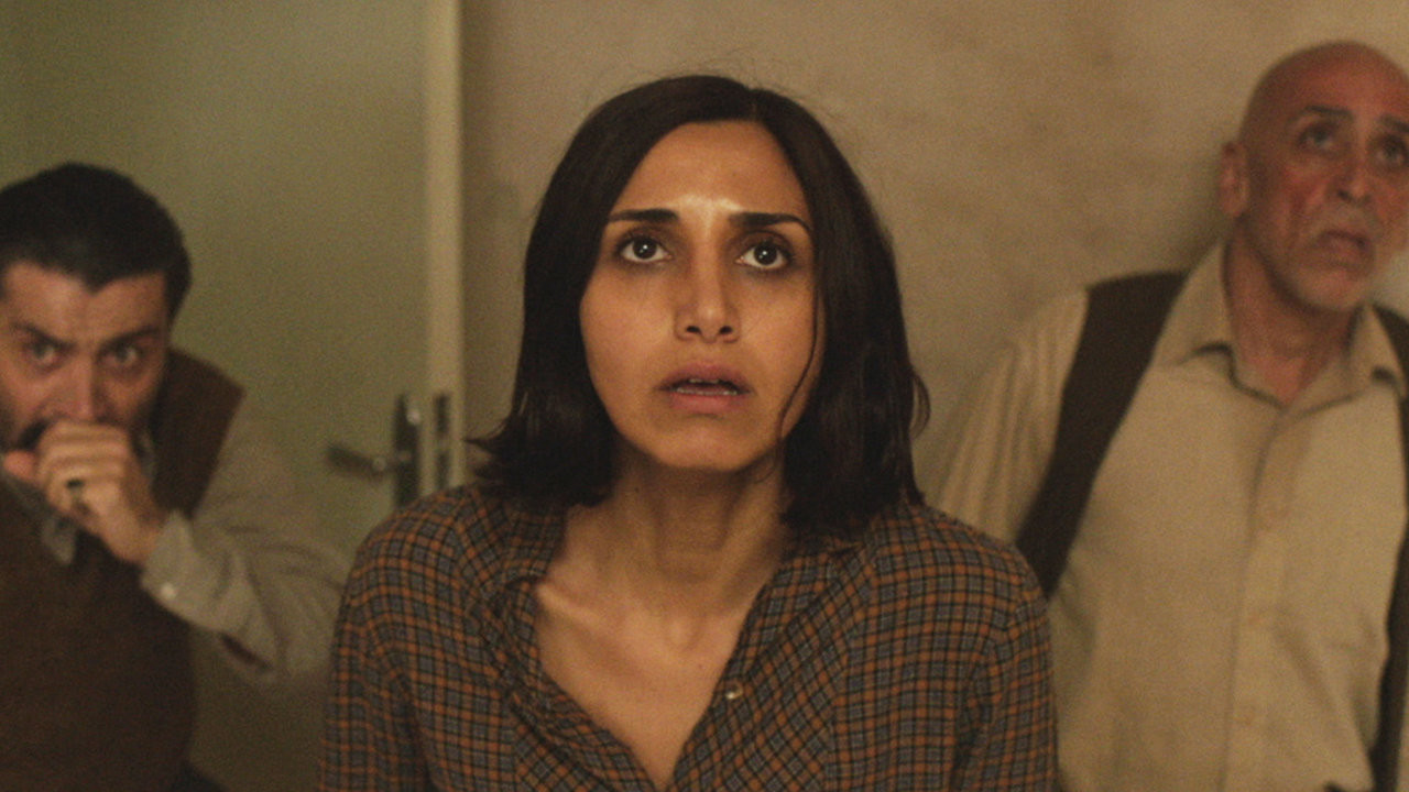 Under the Shadow (2016) backdrop artwork