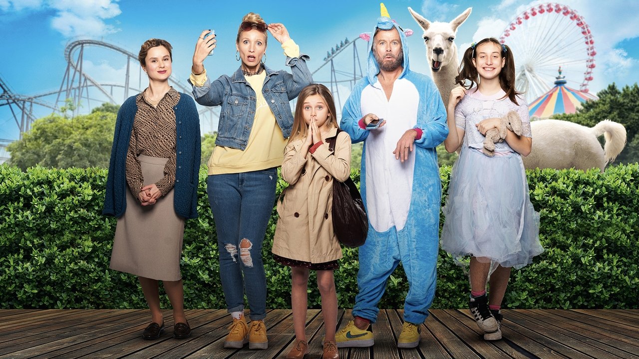 Family Swap (2021) backdrop artwork