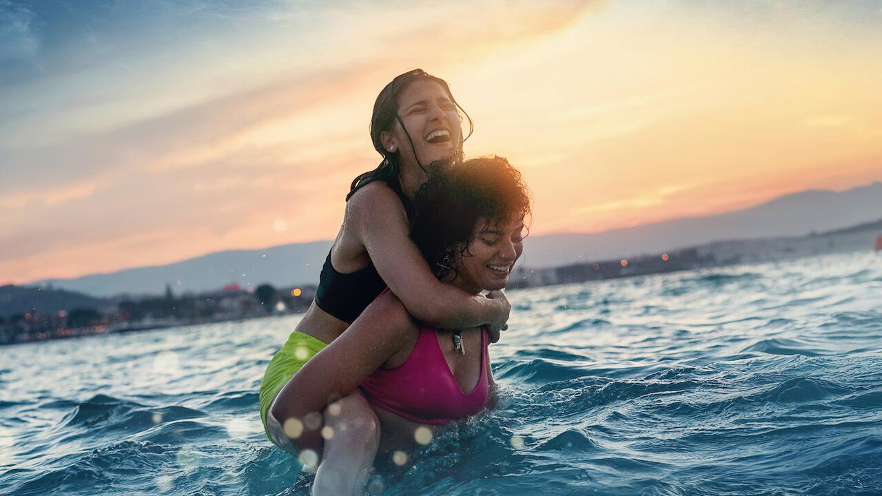 The Swimmers (2022) backdrop artwork