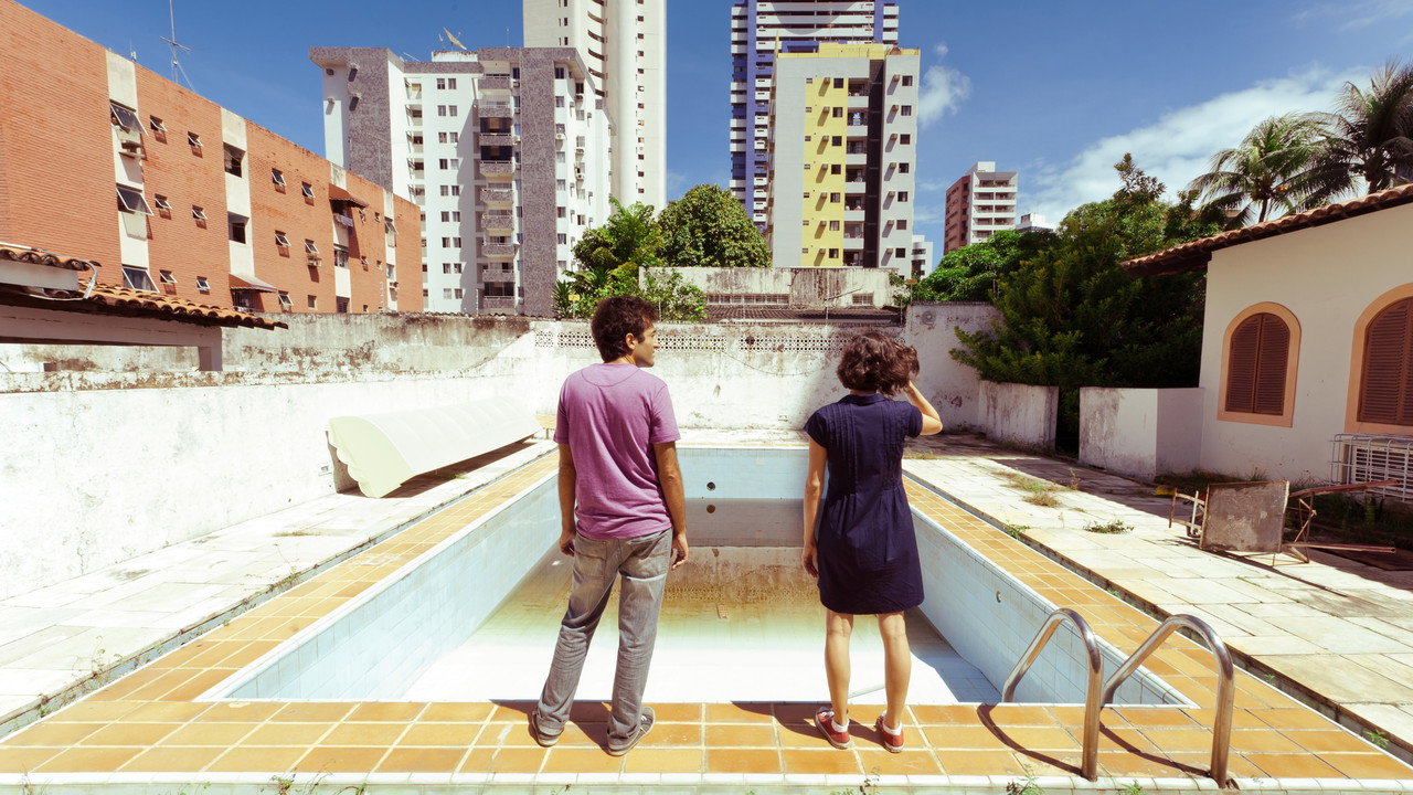 Neighboring Sounds (2012) backdrop artwork