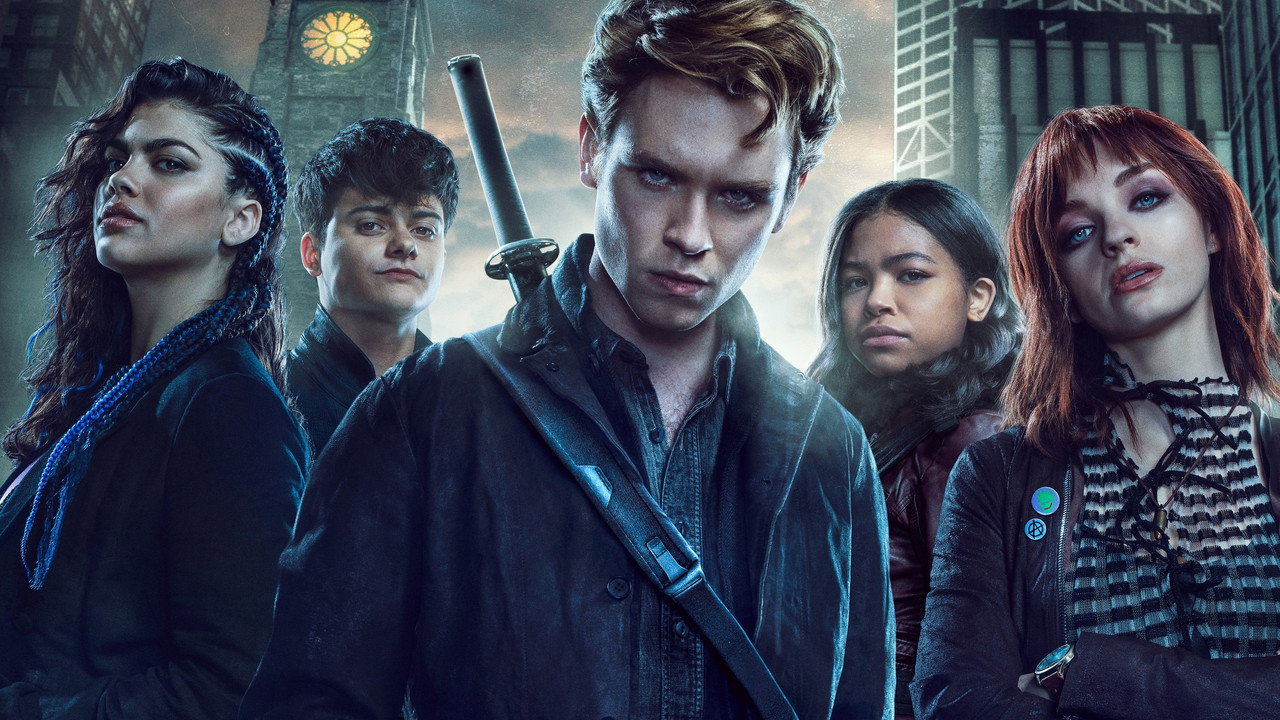 Gotham Knights (2023) series backdrop artwork