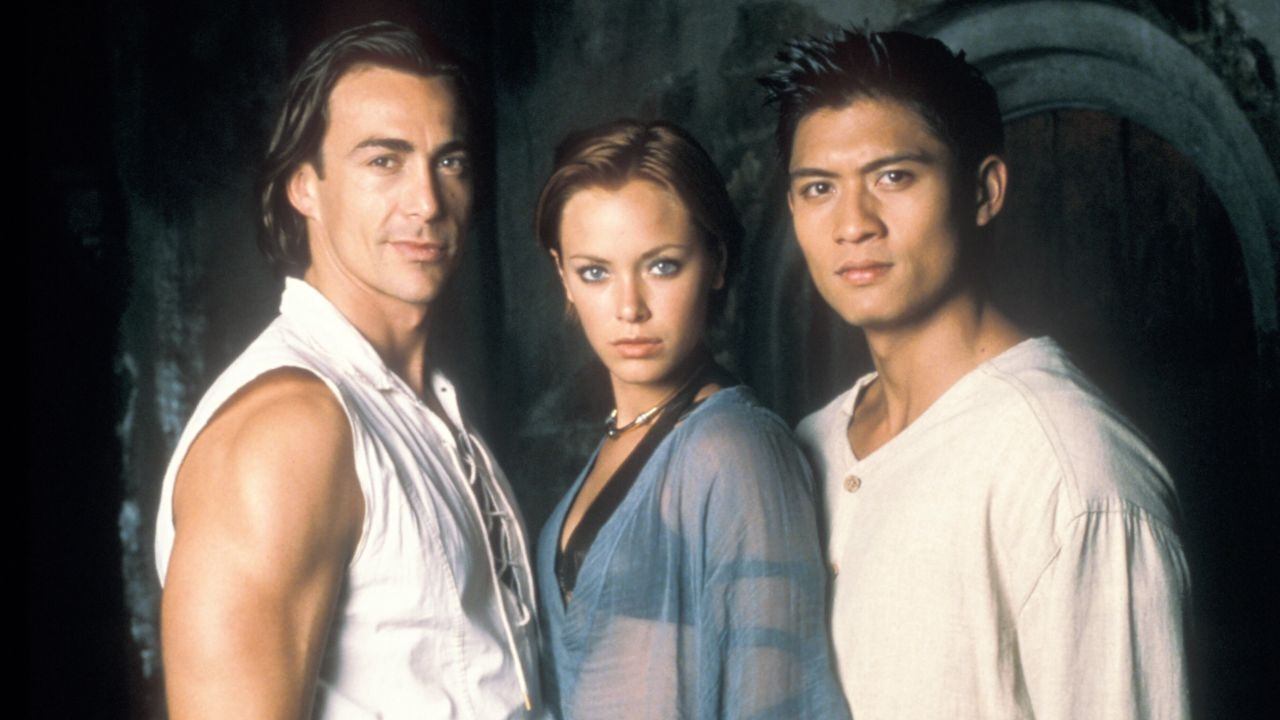 Mortal Kombat: Conquest (1998) series backdrop artwork