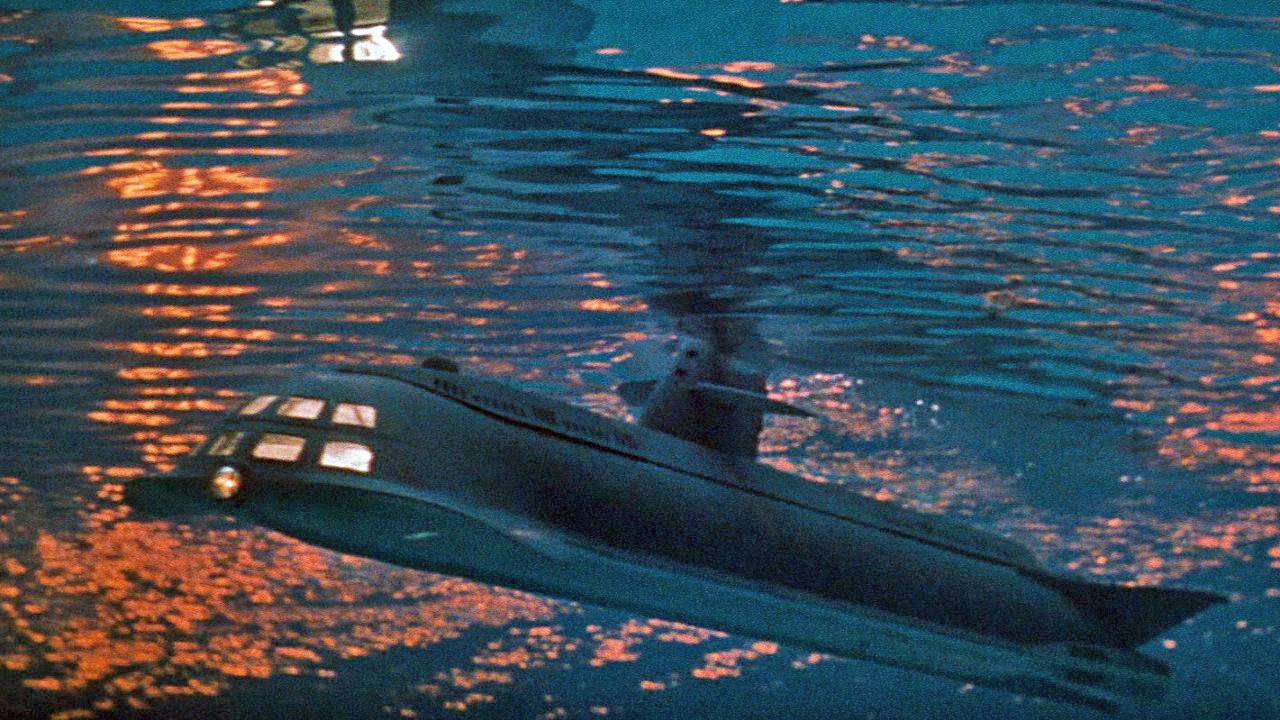 Voyage to the Bottom of the Sea (1964) series backdrop artwork