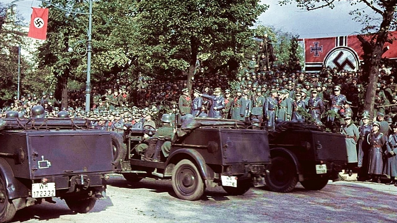 World War II in Colour (2009) series backdrop artwork
