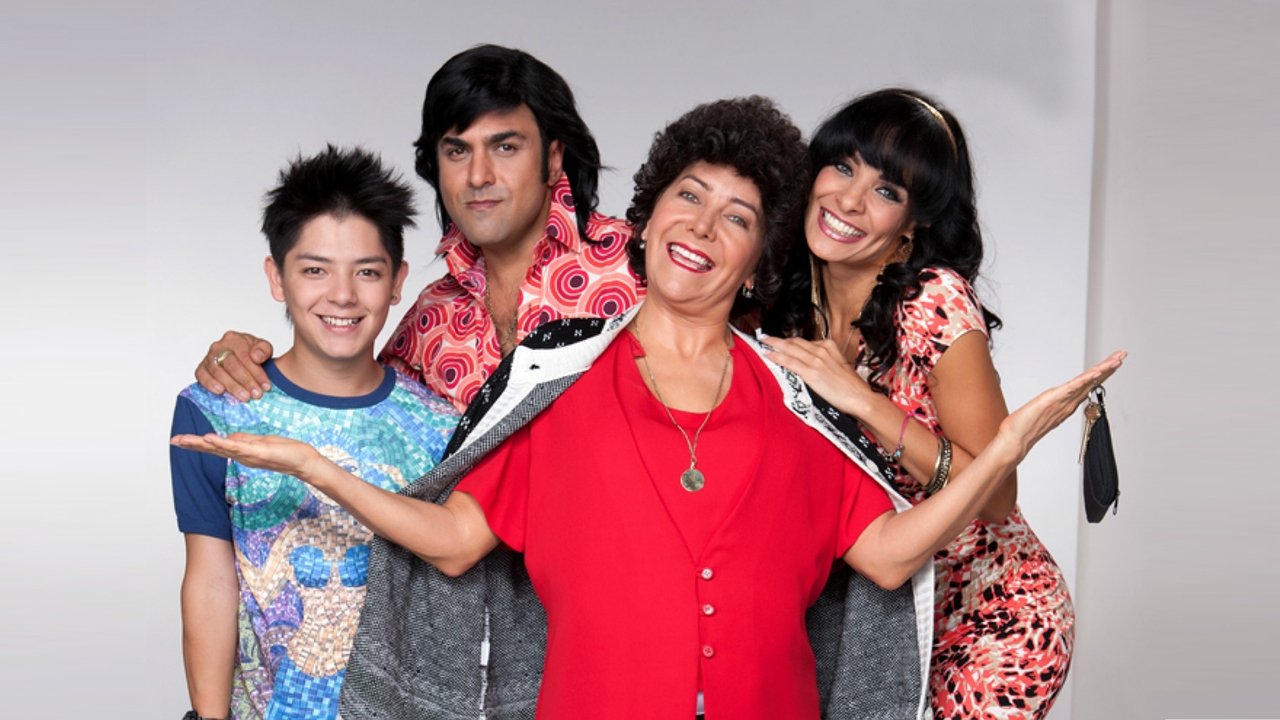 María de Todos los Ángeles (2009) series backdrop artwork